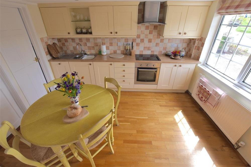 Beach Retreat Aberporth Bagian luar foto