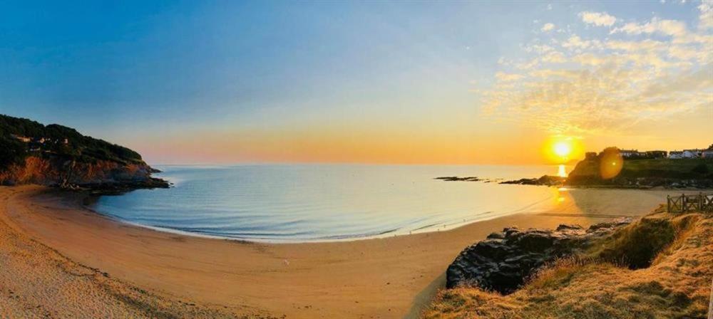 Beach Retreat Aberporth Bagian luar foto