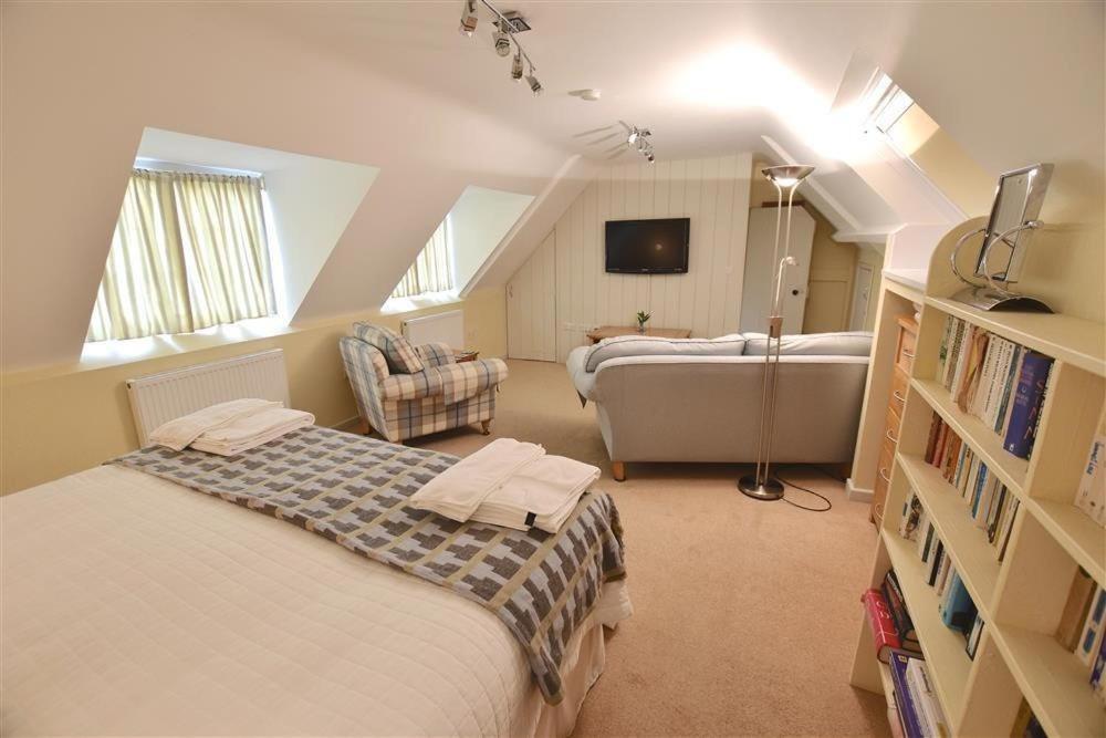 Beach Retreat Aberporth Bagian luar foto